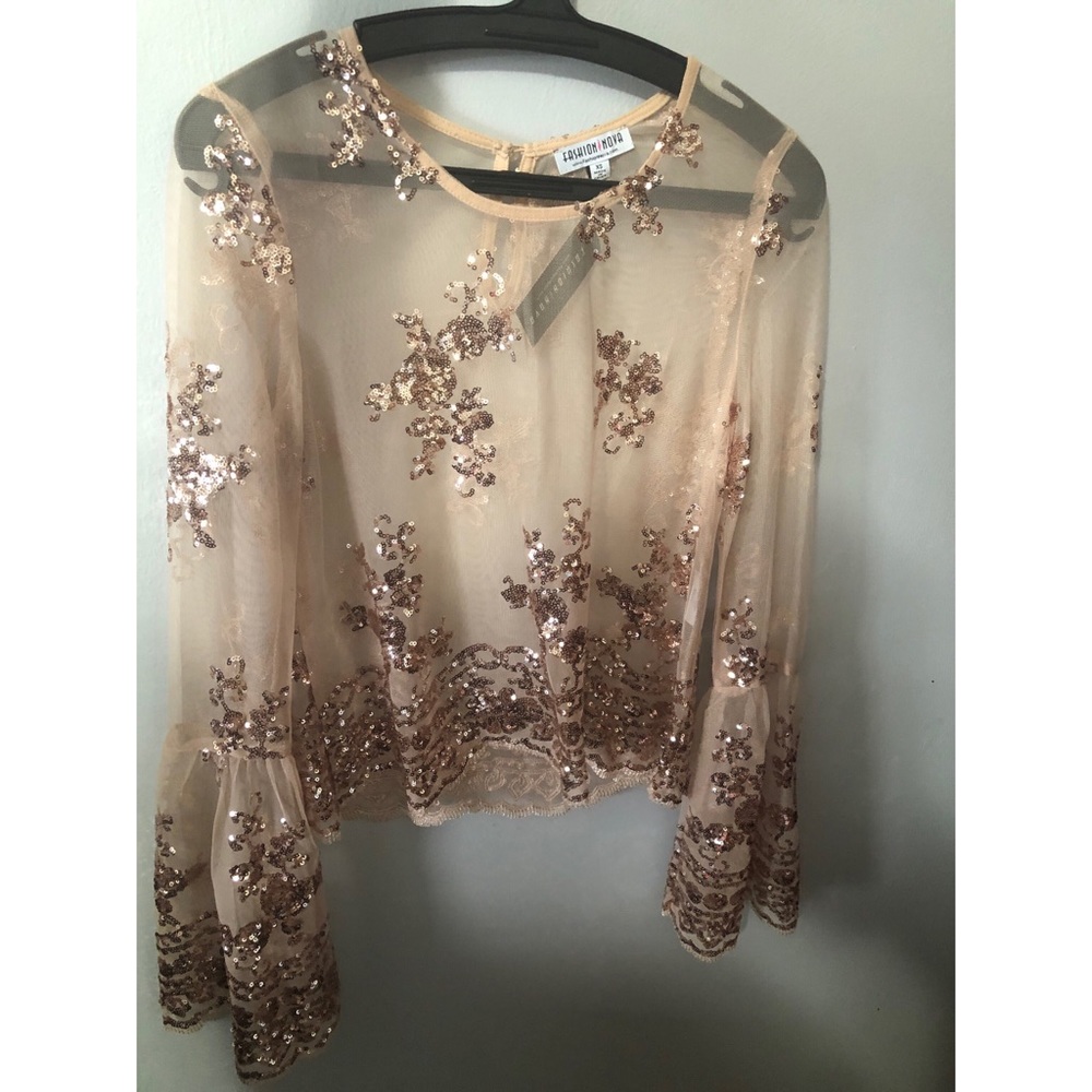 Fashion nova Top